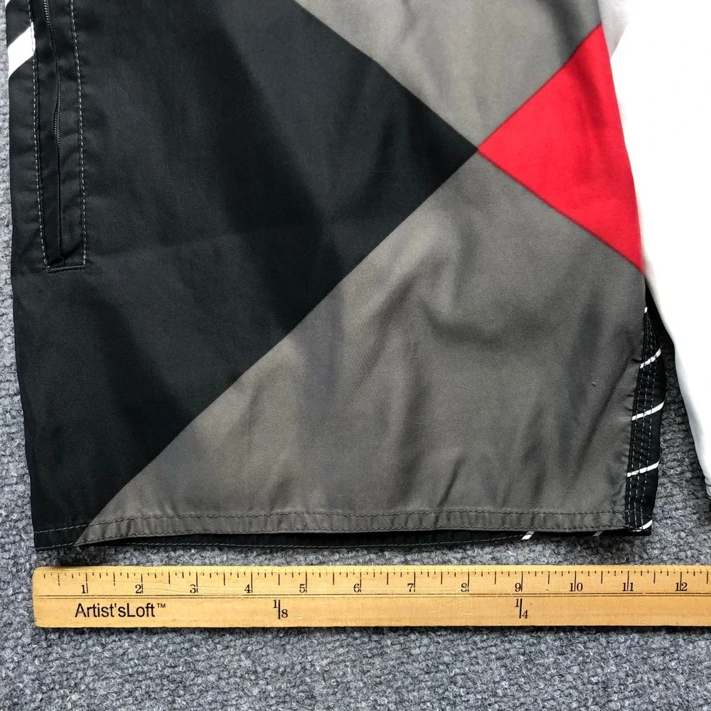 Free Spirit Limited Mens Board Shorts Red Black White Geometric Swim Trunks M